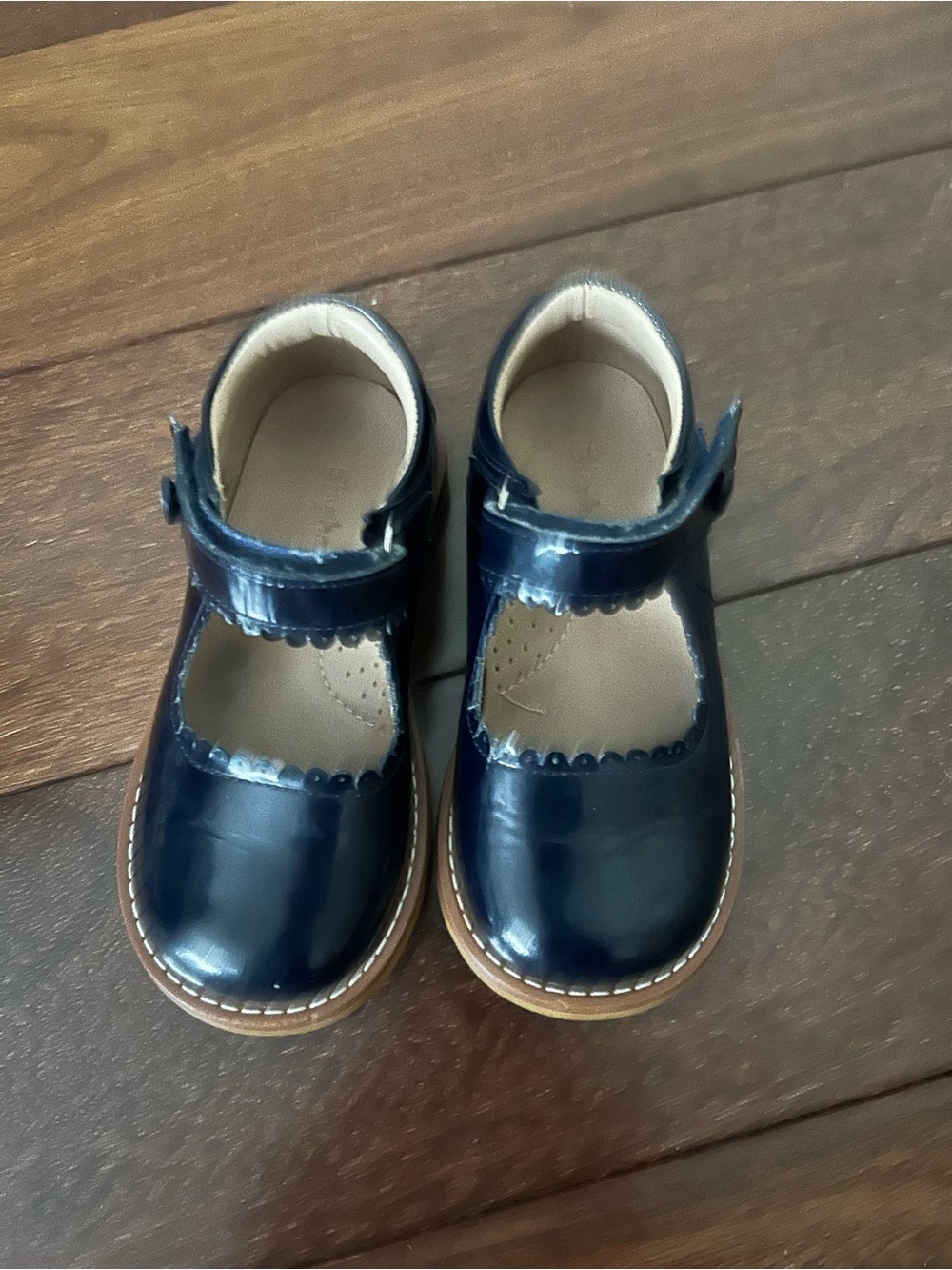 Elephantito Navy Patent Mary Jane Shoes for toddler girls size 8
